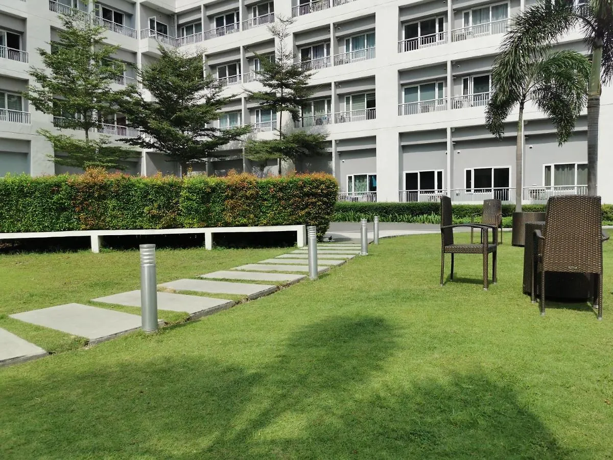 Apad@Graceresidences Nr Bgc Taguig Philippines
